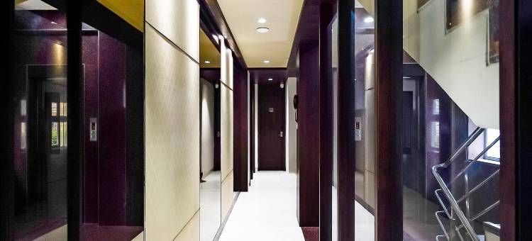 Fabhotel爱神211酒店(FabHotel Eros 211 - Nr Sreebhumi)图片