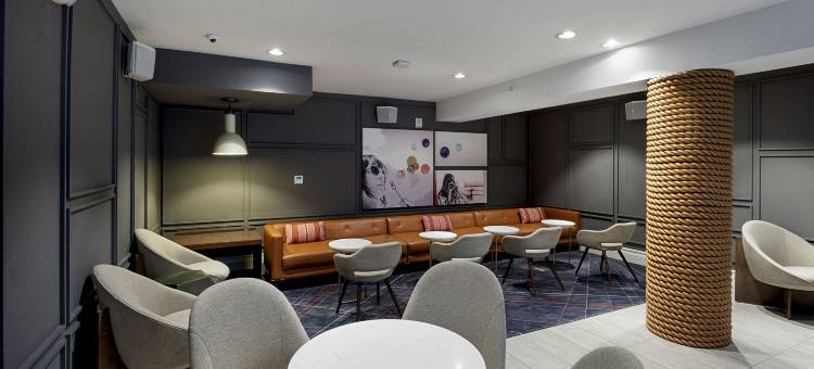 公理酒店(Axiom Hotel)图片