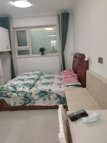 爱睡的猫公寓(东门大街分店)