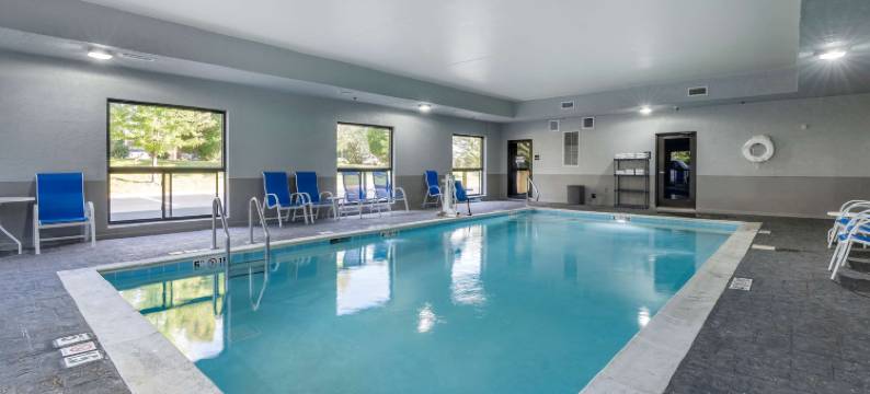 希尔顿欢朋套房酒店-路易斯维尔东(Hampton Inn & Suites Louisville East)图片