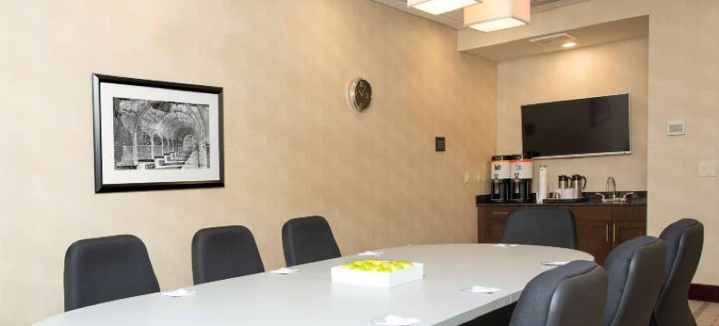 希尔顿欢朋酒店-卡拉马祖(Hampton Inn Kalamazoo)图片