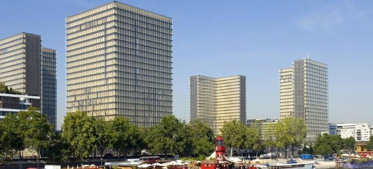 巴黎拉德芳斯库尔布瓦宜必思快捷1号酒店(Ibis Budget Courbevoie Paris la Défense 1)图片