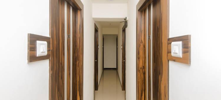 OYO 13511 宝石酒店(Hotel O Gems)图片