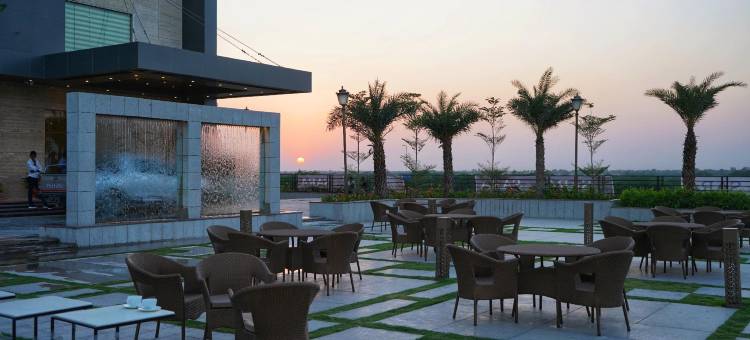 萨拉酒店(The Sara Hotel)图片