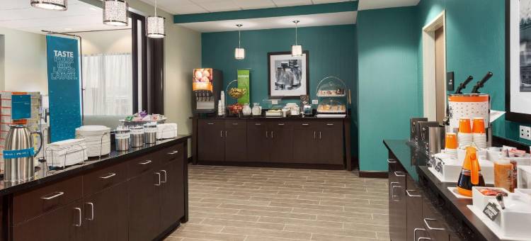 希尔顿欢朋酒店-费尔蒙特(Hampton Inn Fairmont)图片