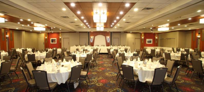 Holiday Inn & Suites 德卢斯 - 市区(Holiday Inn & Suites DULUTH-DOWNTOWN by IHG)图片