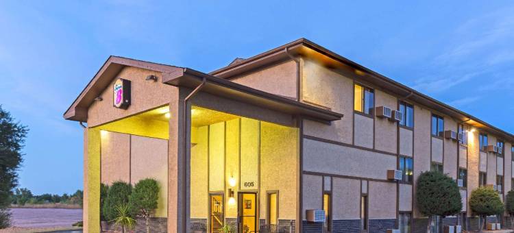 Super 8 by Wyndham Colorado Springs Peterson Space Force图片