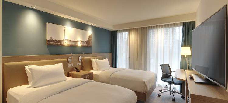 杜塞尔多夫市中心希尔顿欢朋酒店(Hampton by Hilton Dusseldorf City Centre)图片