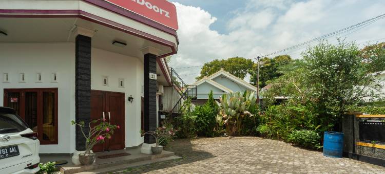 RedDoorz Syariah @ Jalan Panglima Polim Lampung图片