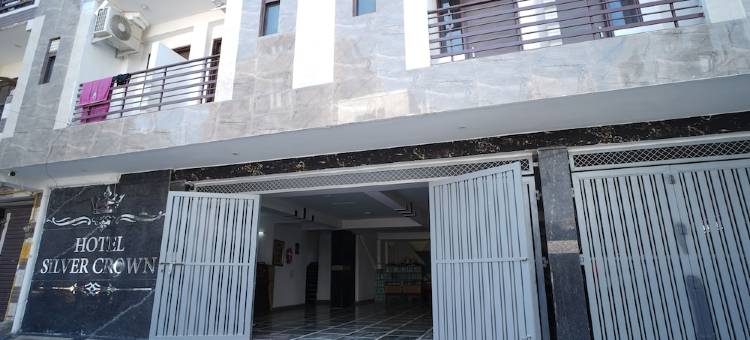 Fab酒店银皇冠(FabHotel New Silver Crown)图片