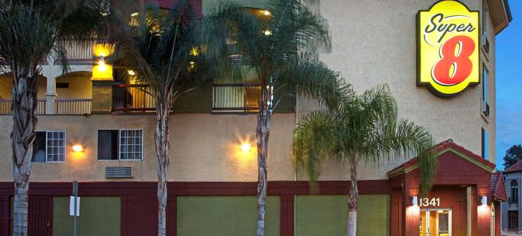 洛杉矶市中心速 8 酒店(Super 8 by Wyndham Los Angeles Downtown)图片