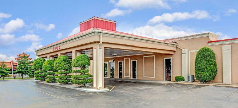 默夫里斯伯勒温德姆华美达酒店(Ramada by Wyndham Murfreesboro)图片