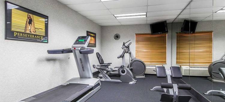 瓦通纳近医学中心舒适酒店(Comfort Inn Owatonna Near Medical Center)图片