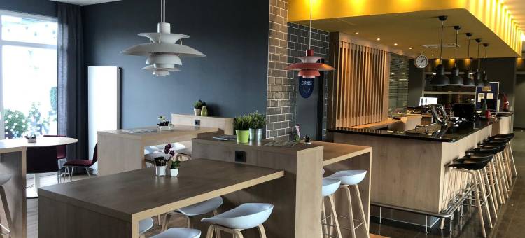 法兰克福梅斯智选假日酒店(Holiday Inn Express Frankfurt Messe)图片