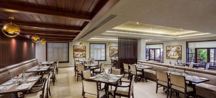 德拉敦萨诺瓦门廊酒店(Sarovar Portico Dehradun)图片