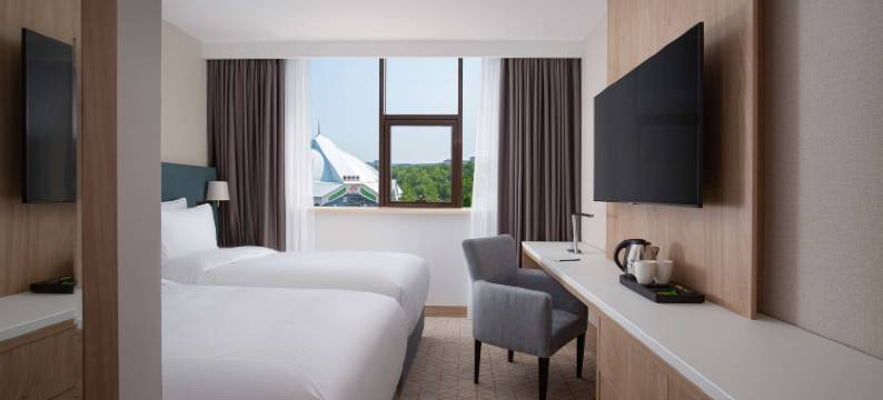 希姆肯特希尔顿逸林酒店(DoubleTree by Hilton Shymkent)图片