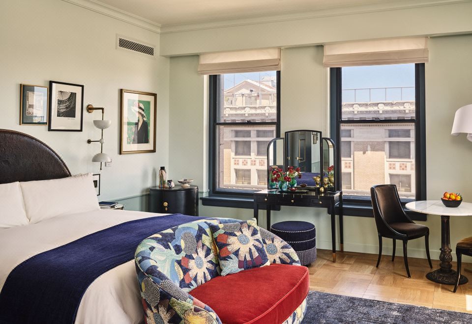 Hotel Per La, Autograph Collection Hotel Overview