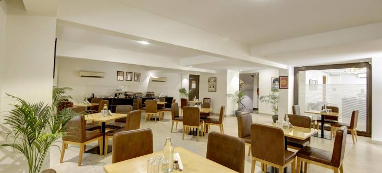 Saltstayz Select - Galleria Market & Golf Course Road图片