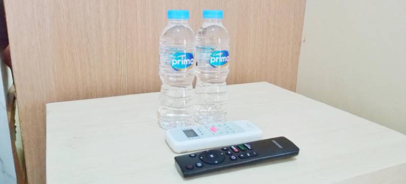 RedDoorz Near Alun Alun Slawi图片