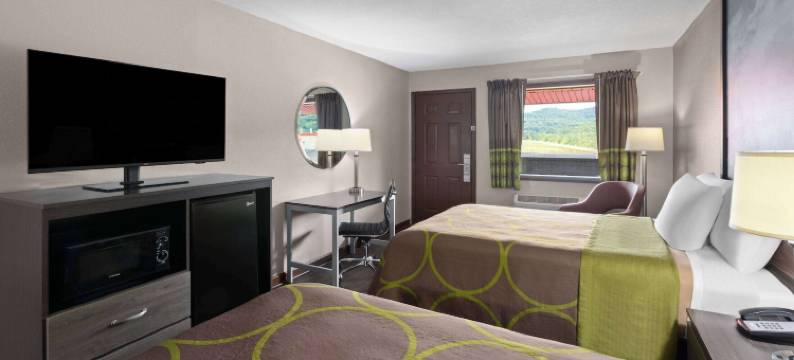 布里奇波特速8酒店(Super 8 by Wyndham Bridgeport/Clarksburg Area)图片