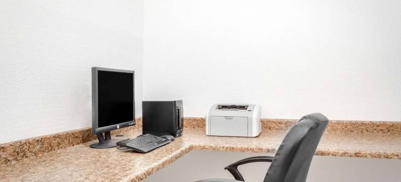 速8酒店-温德姆旗下(Super 8 by Wyndham Price)图片