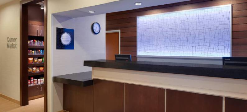 扬斯敦博德曼/波兰万枫酒店及套房(Fairfield Inn & Suites Youngstown Boardman/Poland)图片