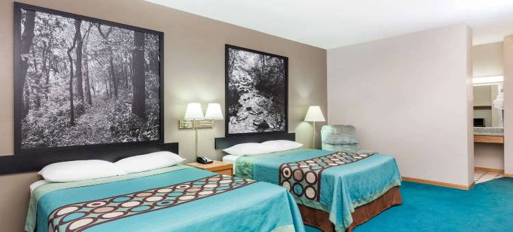 普拉特维尔速8酒店(Super 8 by Wyndham Platteville)图片