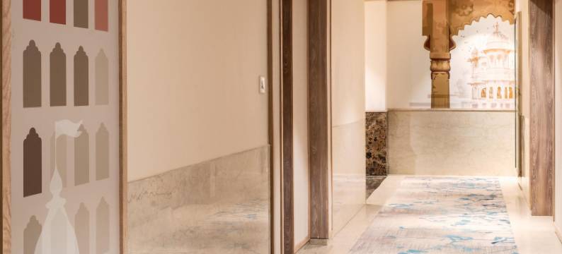 温达文妮迪文萨诺瓦波蒂科酒店(Nidhivan Sarovar Portico Vrindavan)图片