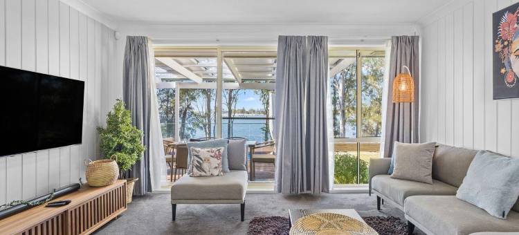 Waterfront Paradise Lodge Brightwaters图片