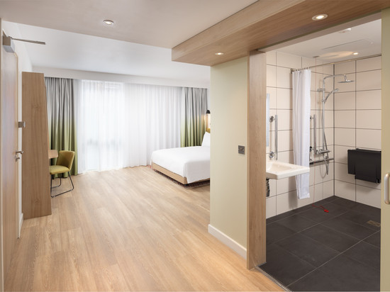 希尔顿欢朋酒店罗奇代尔