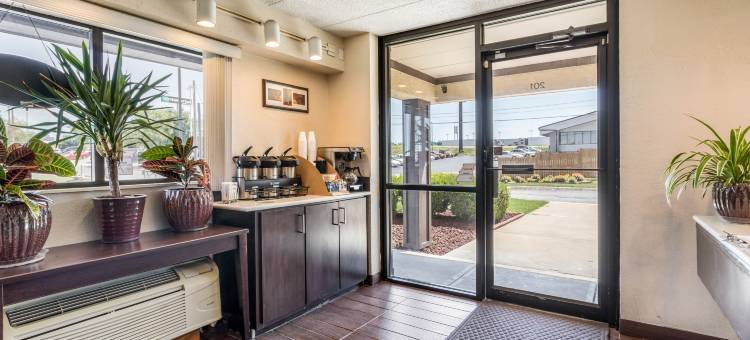 密苏里哥伦比亚红屋顶酒店(Red Roof Inn Columbia, MO)图片