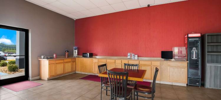 罗德威克利夫兰 TN I-75(Rodeway Inn Cleveland TN I-75)图片