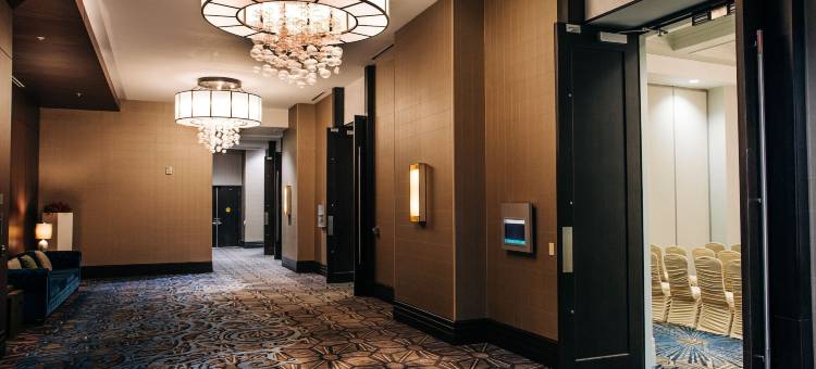 路易斯威尔市中心希尔顿安泊套房酒店(Embassy Suites by Hilton Louisville Downtown)图片