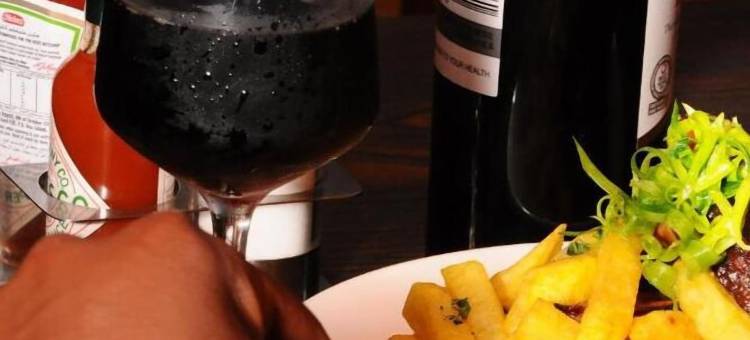 尖峰酒店(Pinnacle Hotel Mbarara)图片