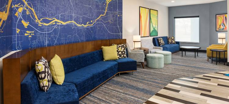 莫林智选假日酒店 - 跨德城市地区(Holiday Inn Express Moline - Quad Cities)图片