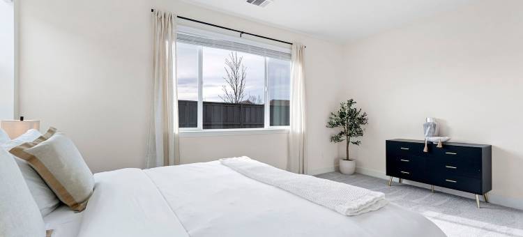 时尚光滑的4卧室内华达州住宅，靠近雷诺市中心(Stylish Sleek 4Br Nevada Home Near Downtown Reno)图片