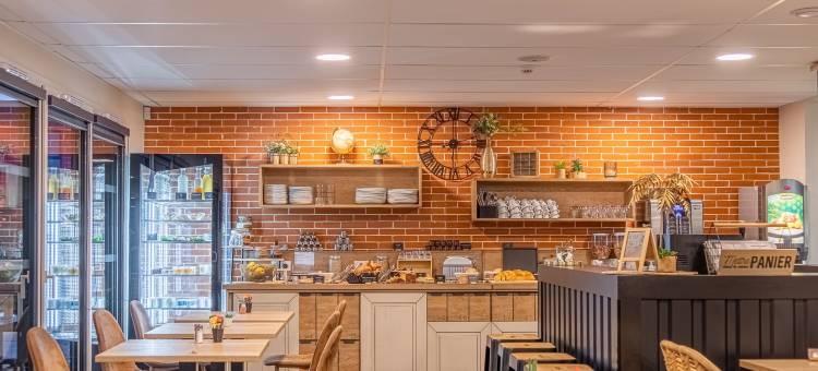 拉沙泰涅赖阿克斯原生酒店(The Originals City, Ax Hotel, la Châtaigneraie)图片