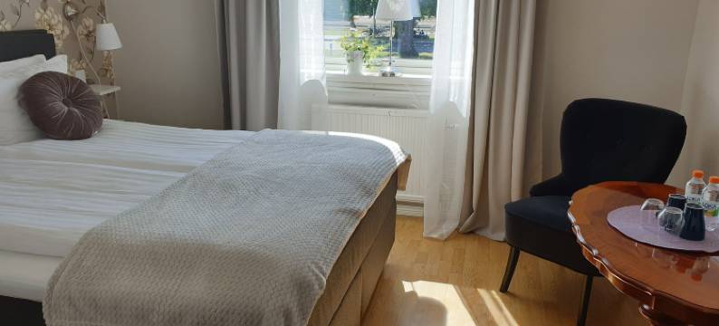 斯莫兰斯泰纳酒店(Smålandsstenar Hotell)图片