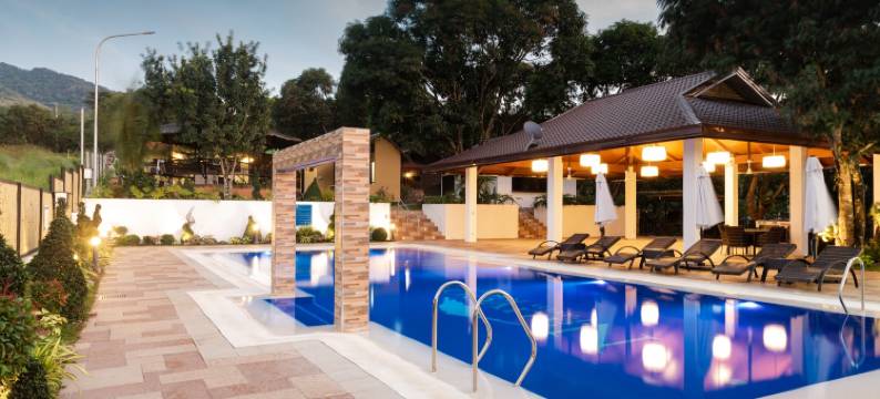 瑙沃农场度假村(Nauvoo Farm Resort)图片