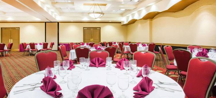 杰克逊维尔I-95巴特勒大道温德姆华美达酒店(Ramada by Wyndham Jacksonville I-95 by Butler Blvd)图片