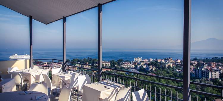 克里斯蒂娜酒店(Hotel Cristina)图片