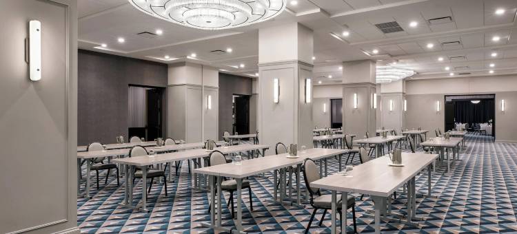 托皮卡赛勒斯酒店-臻品之选酒店(Cyrus Hotel, Topeka, a Tribute Portfolio Hotel)图片