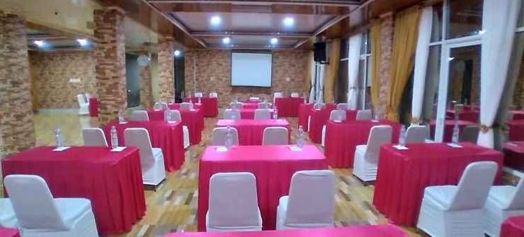 Senior Bakara Hotel图片