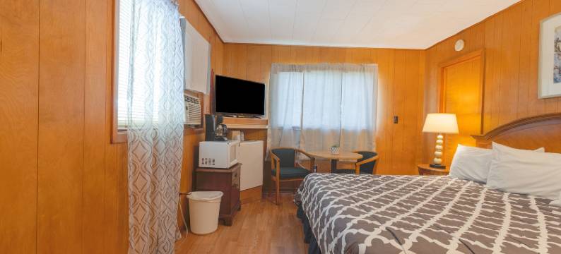 OYO俄亥俄州Meadville Conneaut湖旁的Parkside汽车旅馆(Parkside Motel by OYO Meadville Conneaut Lake)图片