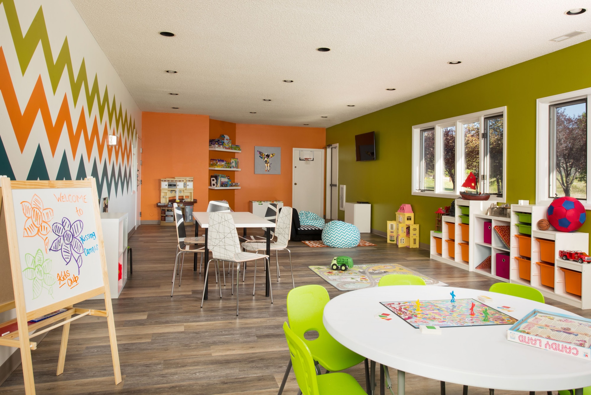 Garden of the Gods Resort & Club Over view