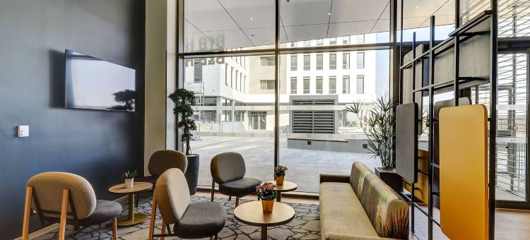 B＆B 酒店第戎瓦尔米托伊松多尔(B&B Hotel Dijon Valmy Toison d'or)图片
