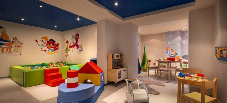 凯瑟尔斯皮策瓦拉玛臻选酒店(Kesselspitze Hotel & Chalet, Valamar Collection)图片