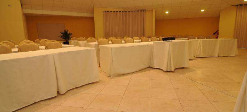 翁蒂韦罗斯酒店(Hotel Ontiveros)图片