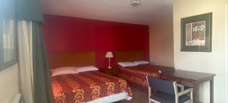 日落汽车旅馆(Sunset Motel)图片