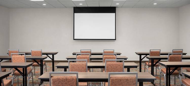 希尔顿欢朋酒店-费耶特维尔布拉格堡(Hampton Inn by Hilton Fayetteville Fort Bragg)图片